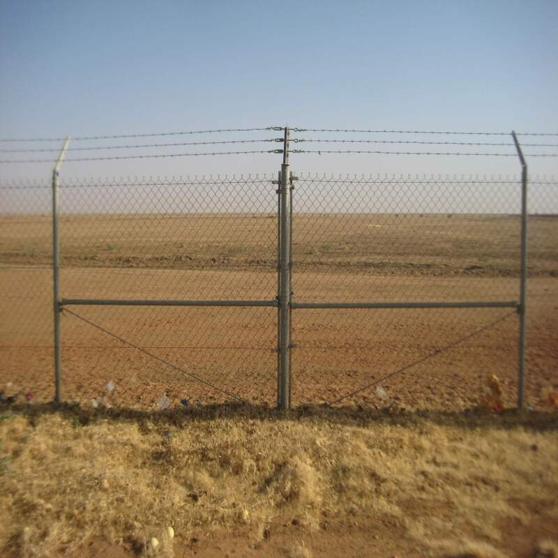 Galvanized Chain Link Fence - BOSS METAL