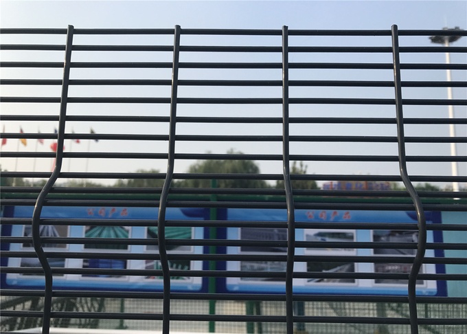 High Security Wire Fence H2430 Width 2000 Mesh 12mm x 75mm x 3.00mm diameter 5