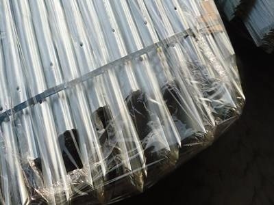 This picture illustrates the separate pales being wrapped by plastic film.