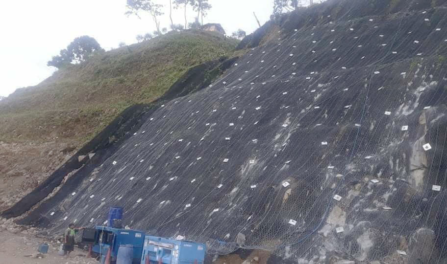 Cable Mesh Animal Enclosures 0