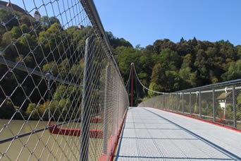 Both sides of a suspension bridge is mounted with stainless steel balustrade for protecting passing vehicles and pedestrians.