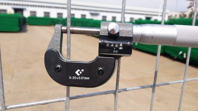 6ft x 10ft Outdoor Construction Temporary Fence Canada