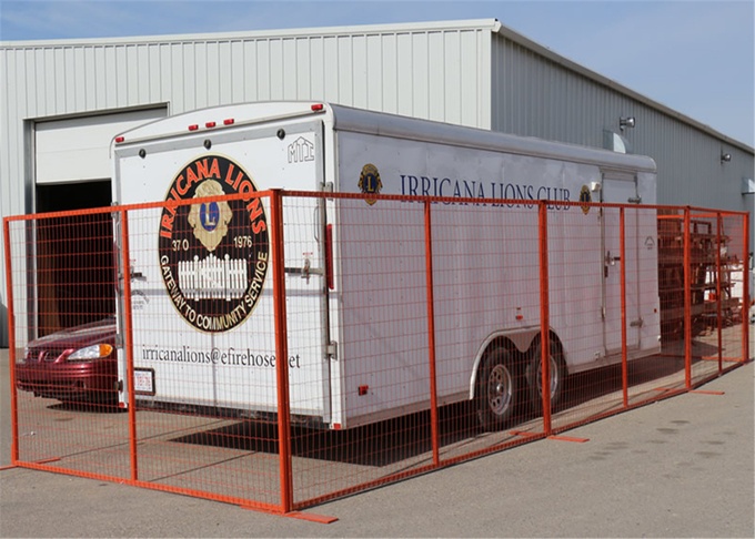 Canada standard Construction Temporary Fencing Panels 6'x9.6' mesh 2"x4"x3.2mm powder coated yellow 1.2"/30mm tubing 8