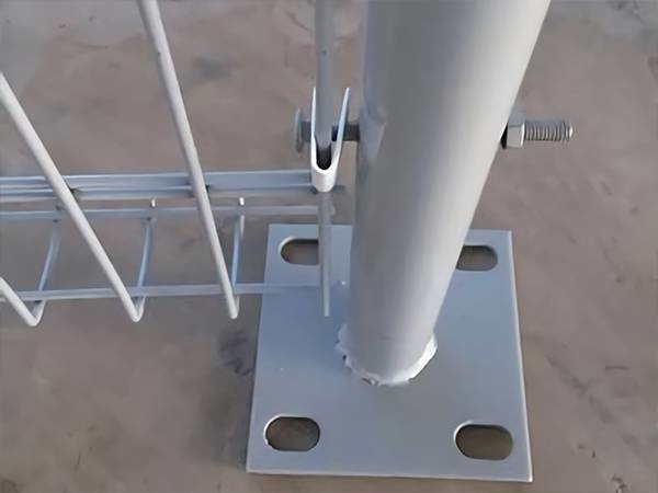 Roll Top Hot Dipped brc galvanized welded wire mesh fence