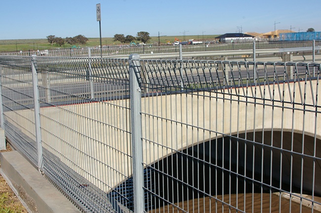 brc wire mesh fence (Manufactuers ) /6ft wire mesh fence/wire roll mesh fence