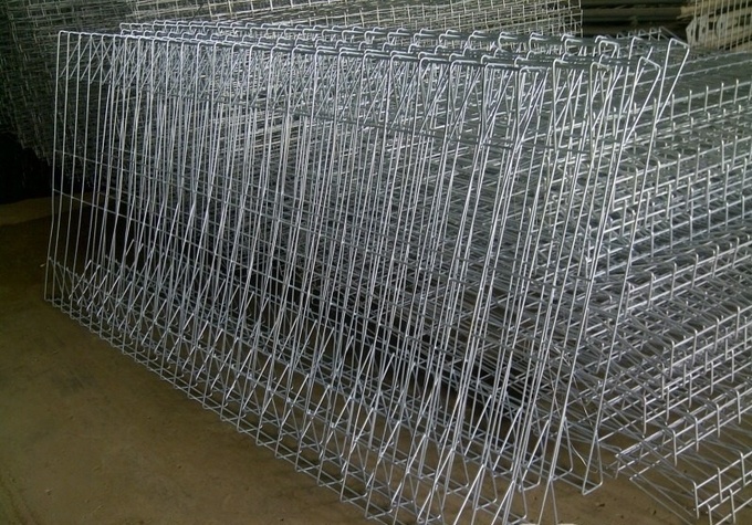 PVC coated or galvanized BRC welded mesh fence/ Roll Top fence panel 0