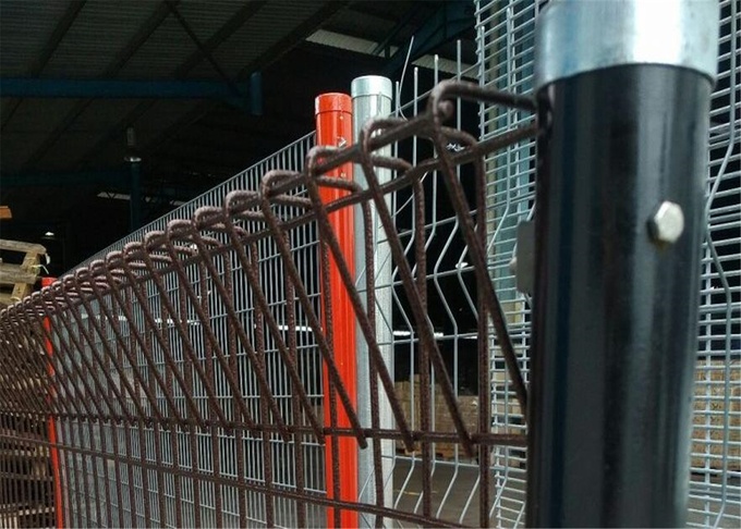 Good Quality Hot Dipped Galvanized Park BRC Fence 0